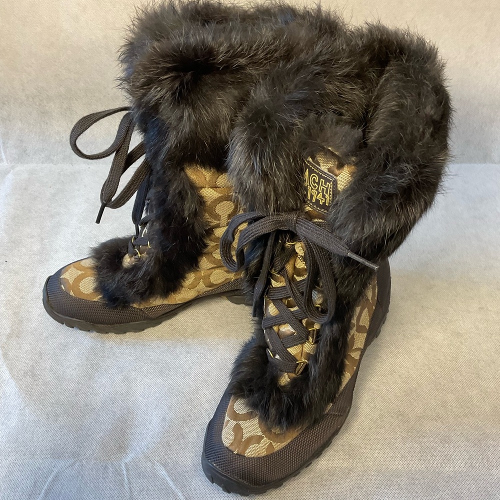 Coach Signature Jennie Winter Boots- Size 7.5